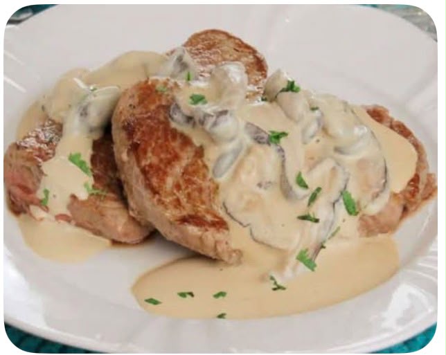 Bife de atum e cebolada